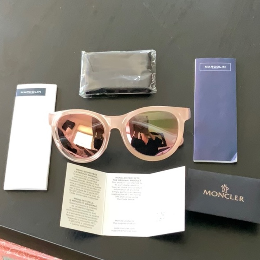 Moncler sunglasses reflective lense